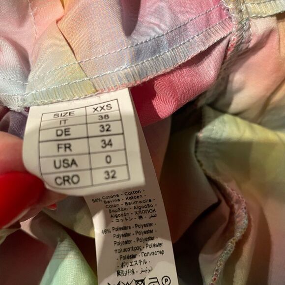 NWT Anthropologie Beatrice B Square Neck tired
Rainbow dress size 0 - Picture 10 of 11